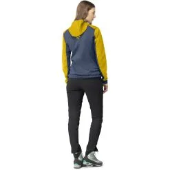 Norrona Falketind Warm2 Octa Hood - Women's -Women's Jackets Sales Store 1816 22 5010 model b rsz 25212.1674343757