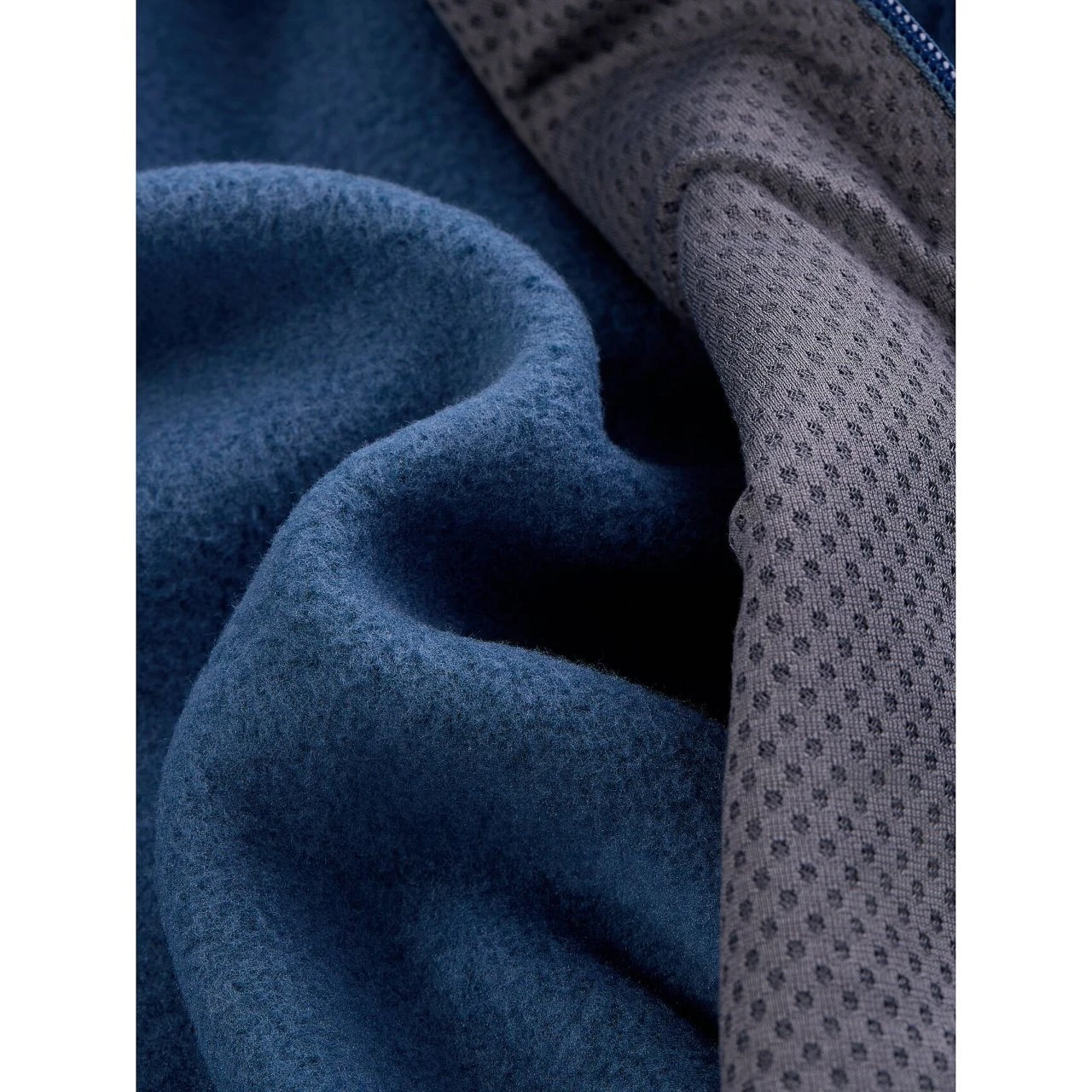 Arc'teryx Covert Cardigan - Women's (Fall 2022) 8 Arc'teryx Covert Cardigan - Women's (Fall 2022) - Image 8