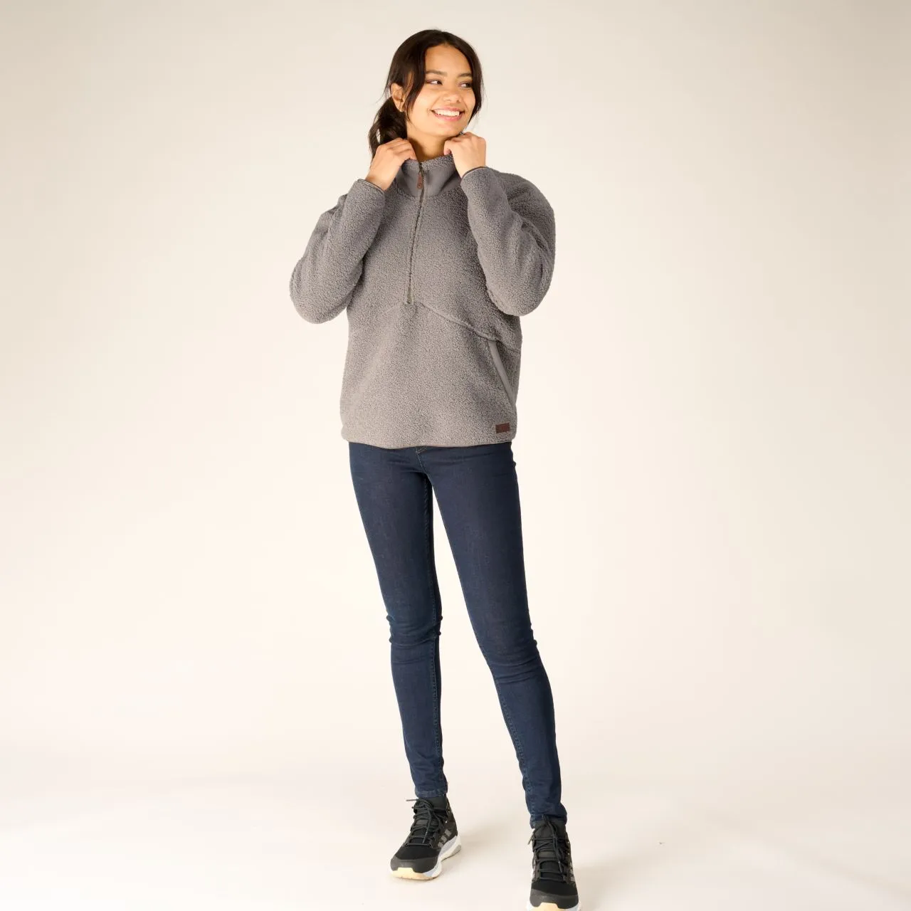 Sherpa Chamlang 1/2 Zip Pullover - Women's 9 Sherpa Chamlang 1/2 Zip Pullover - Women's - Image 9